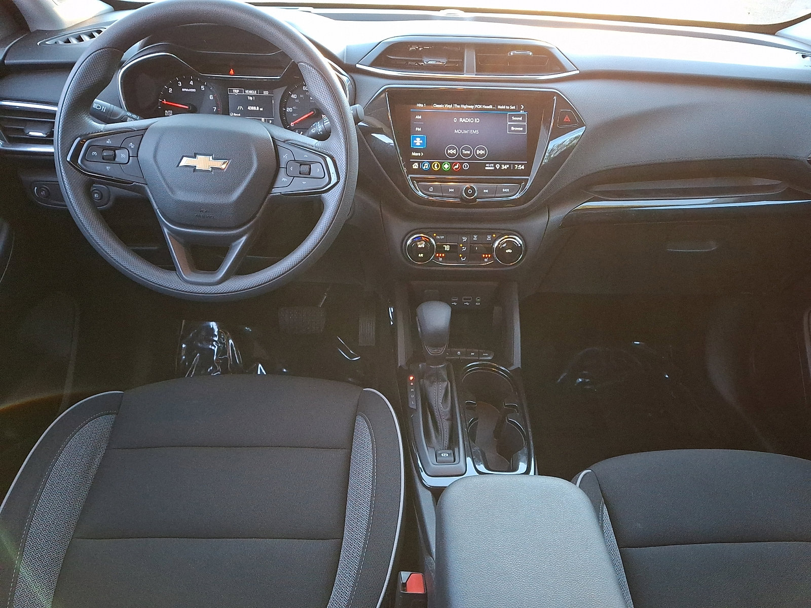 Certified 2023 Chevrolet TrailBlazer LT w/ Convenience Package AWD/4WD image 15