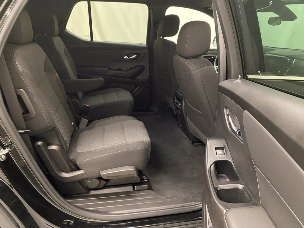 Used 2024 Chevrolet Traverse LT w/ LPO, Floor Liner Package AWD/4WD image 17