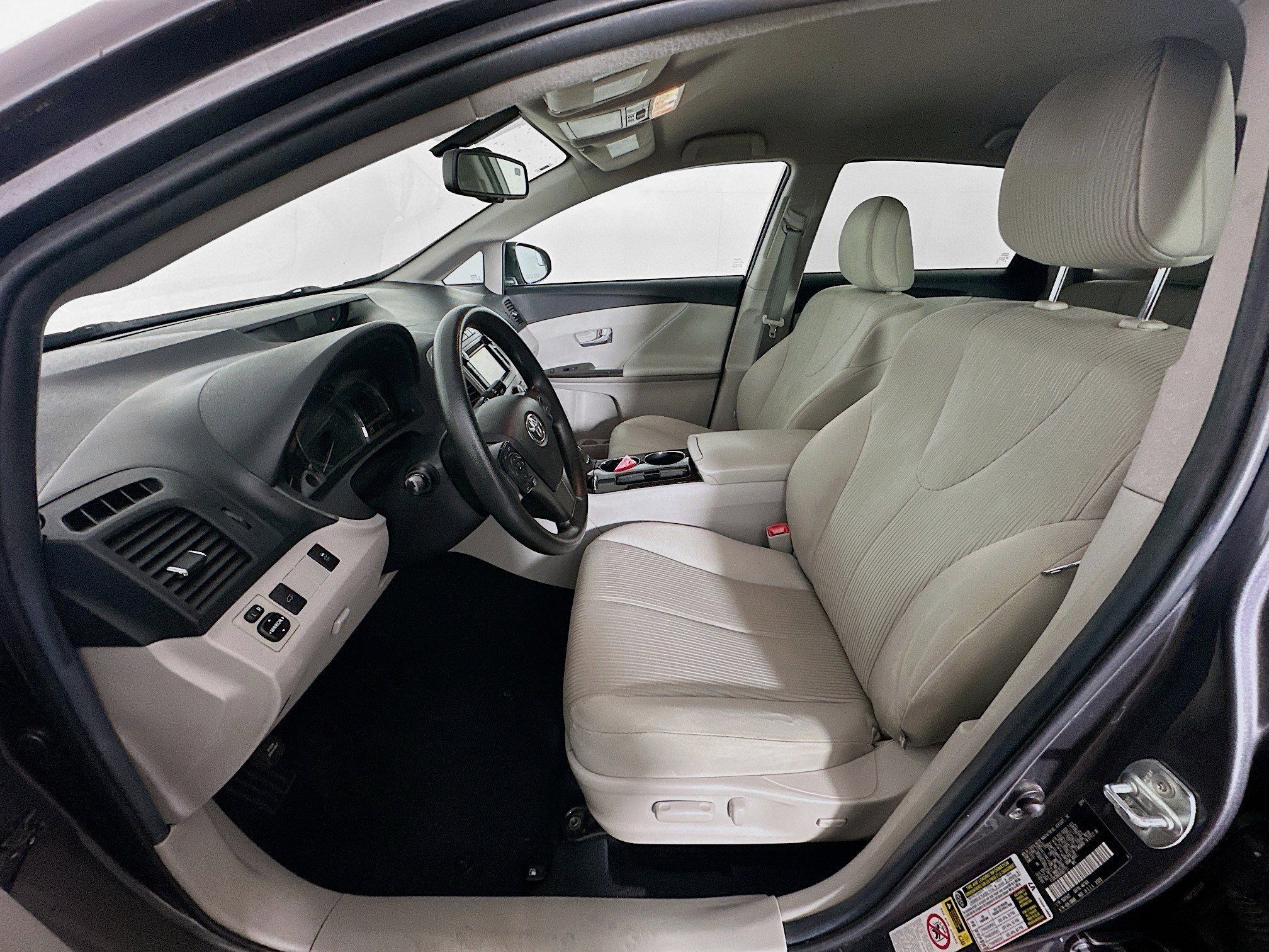 Used 2014 Toyota Venza LE w/ LE Convenience Package FWD image 13
