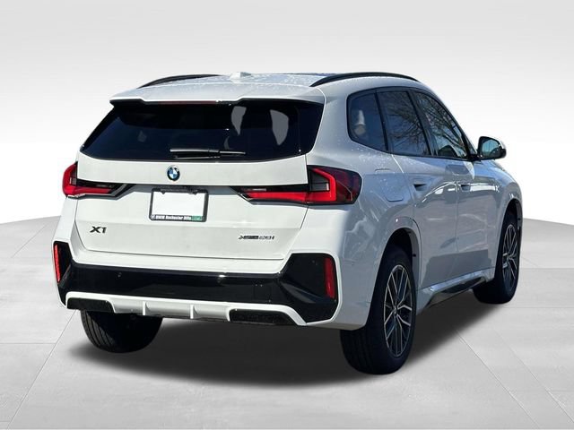 New 2026 BMW X1 xDrive28i w/ M Sport Package AWD/4WD image 4