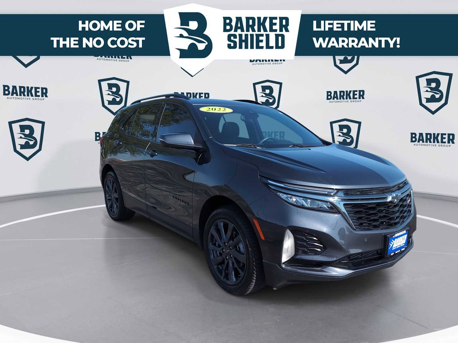 Used 2022 Chevrolet Equinox RS w/ Infotainment Package AWD/4WD image 2
