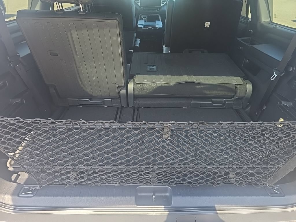 Used 2026 Toyota Sequoia Platinum AWD/4WD image 10