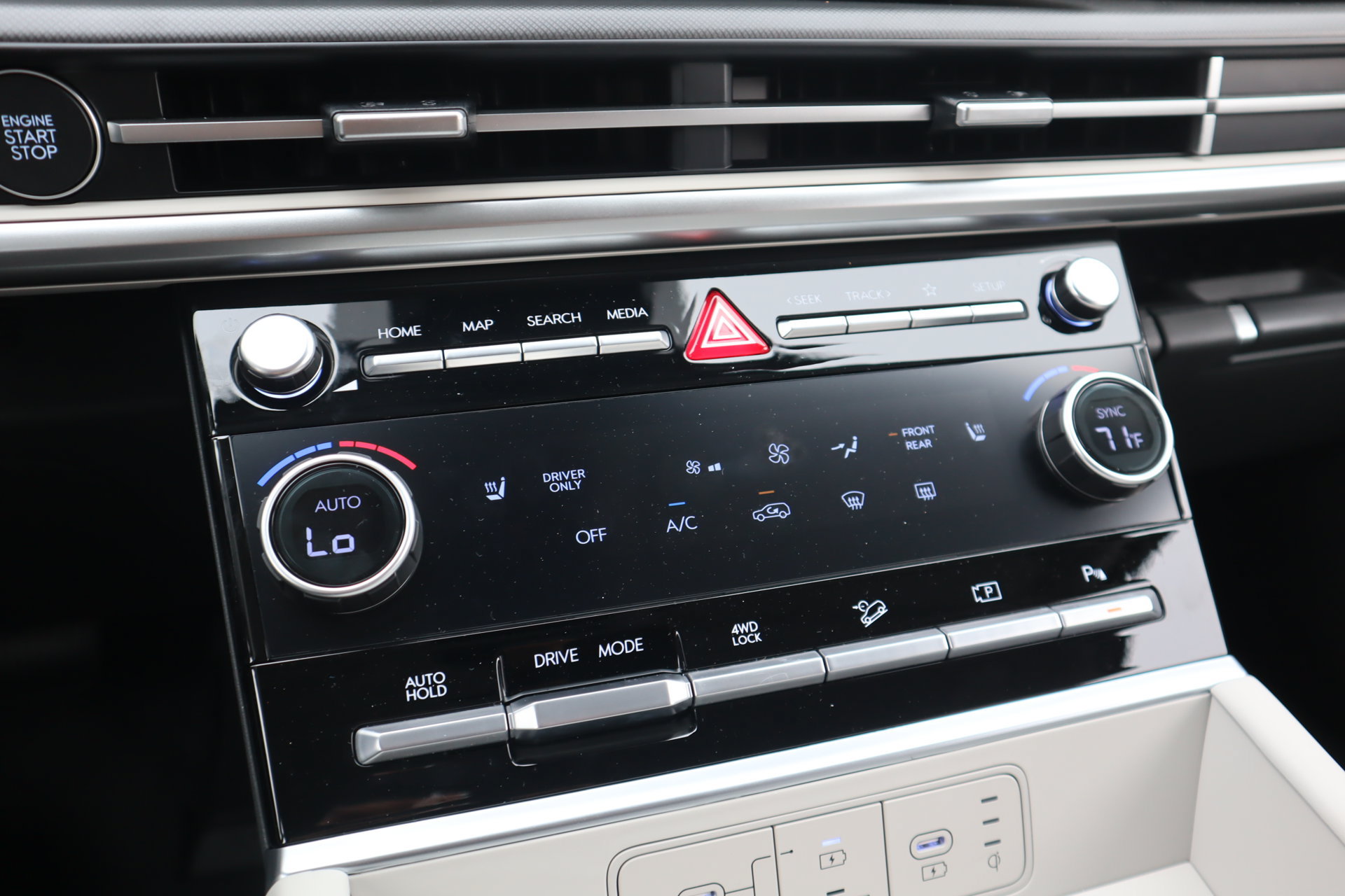 New 2026 Hyundai Santa Fe SEL AWD/4WD image 7