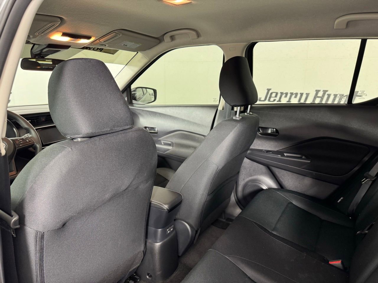 Used 2025 Nissan Kicks Play S FWD image 32