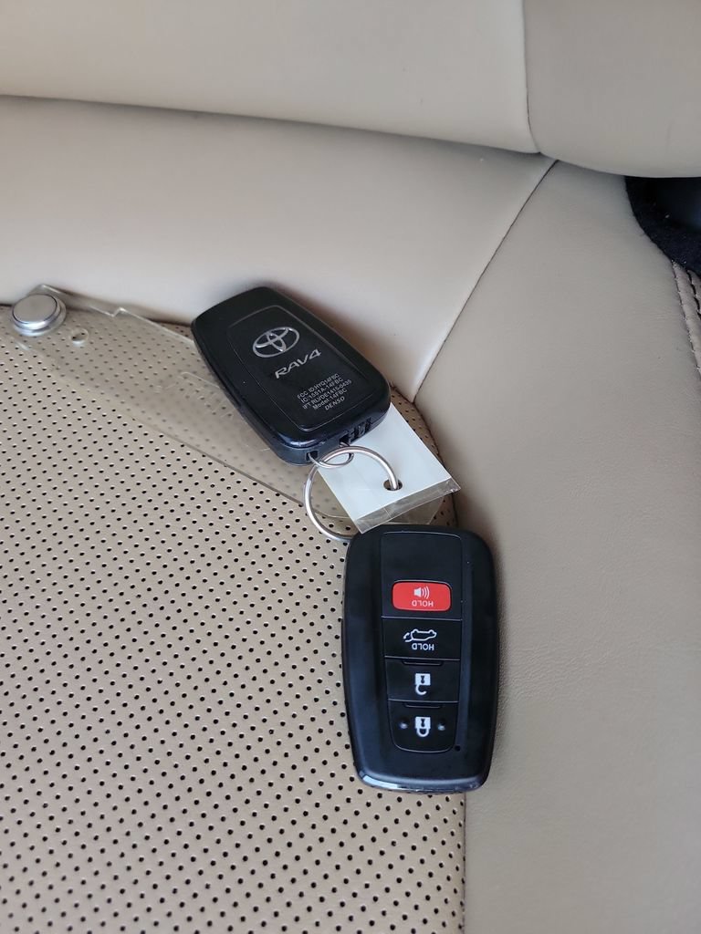Certified 2019 Toyota RAV4 Limited w/ Advanced Technology Package FWD image 42