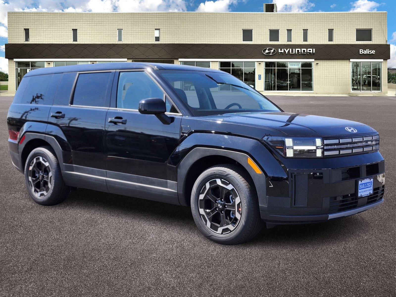 New 2026 Hyundai Santa Fe SE image 1