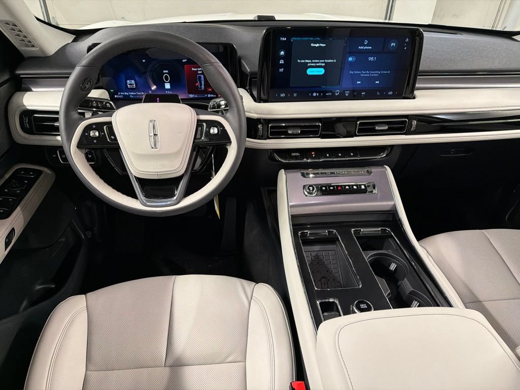 New 2026 Lincoln Aviator AWD image 8