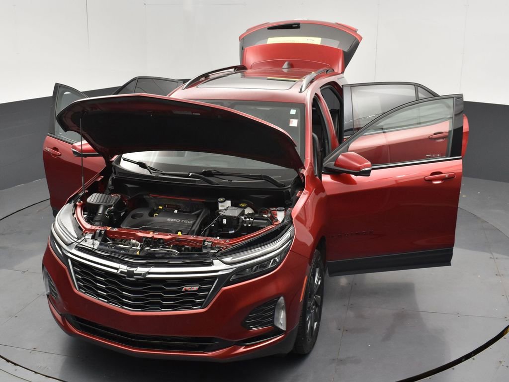 Used 2022 Chevrolet Equinox RS w/ RS Leather Package image 27