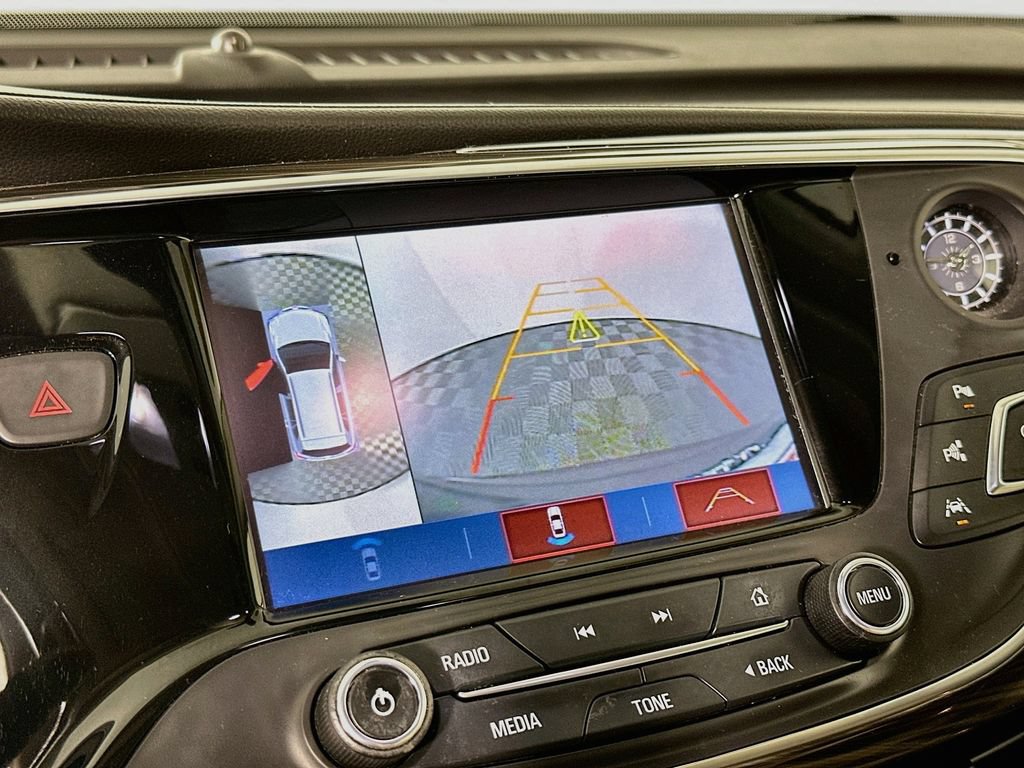 Used 2020 Buick Envision Premium w/ Driver Confidence Package AWD/4WD image 19