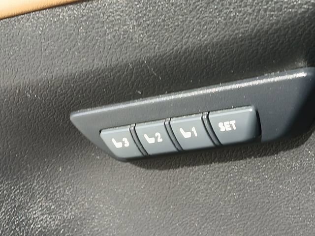 Used 2015 Lexus NX 200t AWD w/ Premium Package image 17