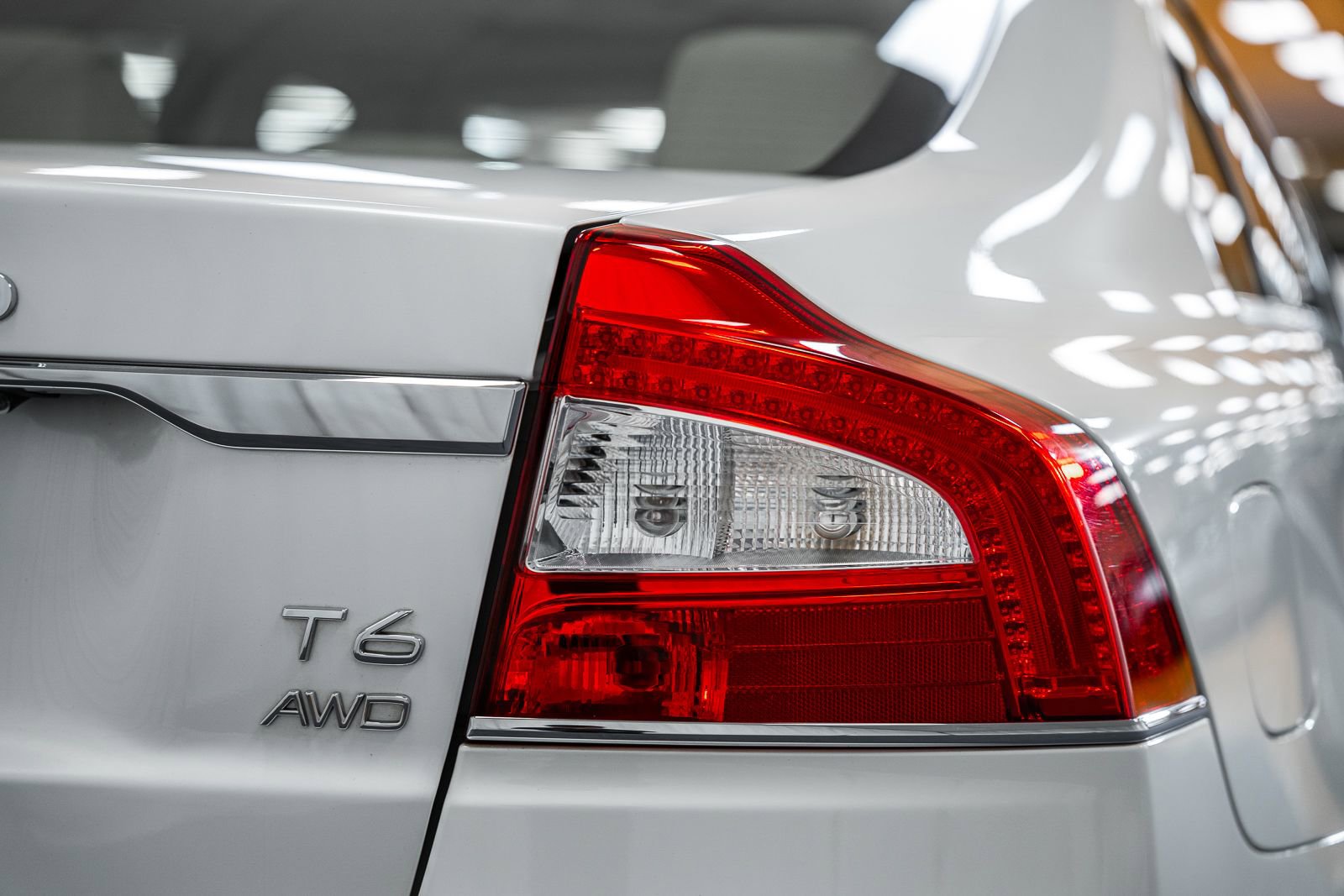 Used 2015 Volvo S80 T6 image 9