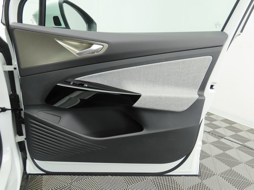 New 2026 Volkswagen ID.4 Pro image 23
