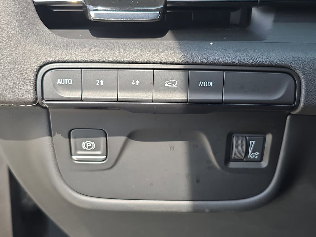 Used 2022 Cadillac Escalade Premium Luxury image 31