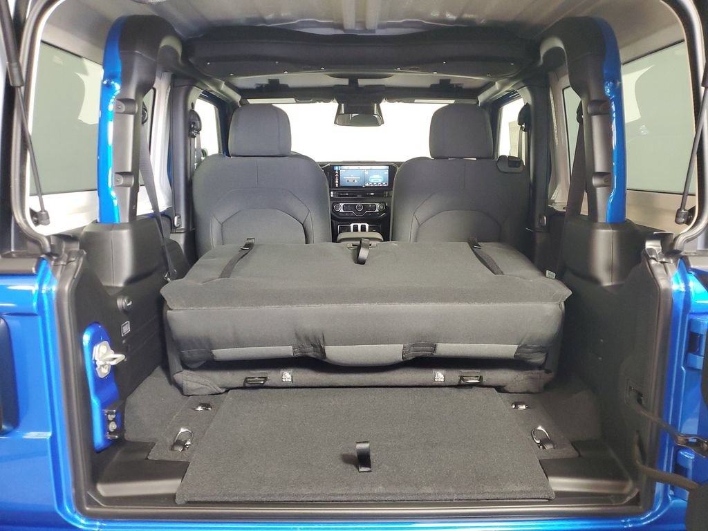 New 2026 Jeep Wrangler Sport AWD/4WD image 25