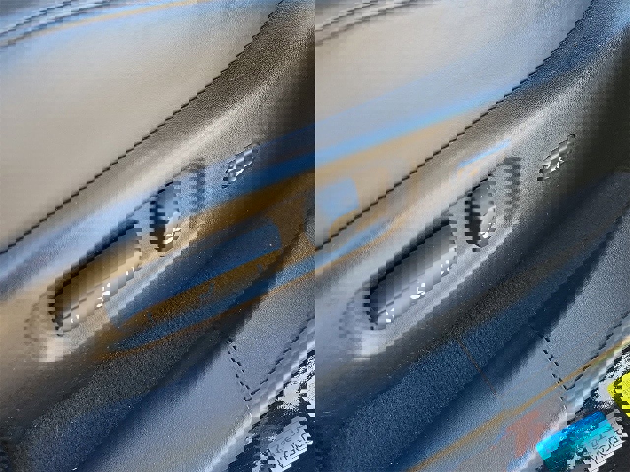 Used 2015 Lexus RX 450h FWD image 17