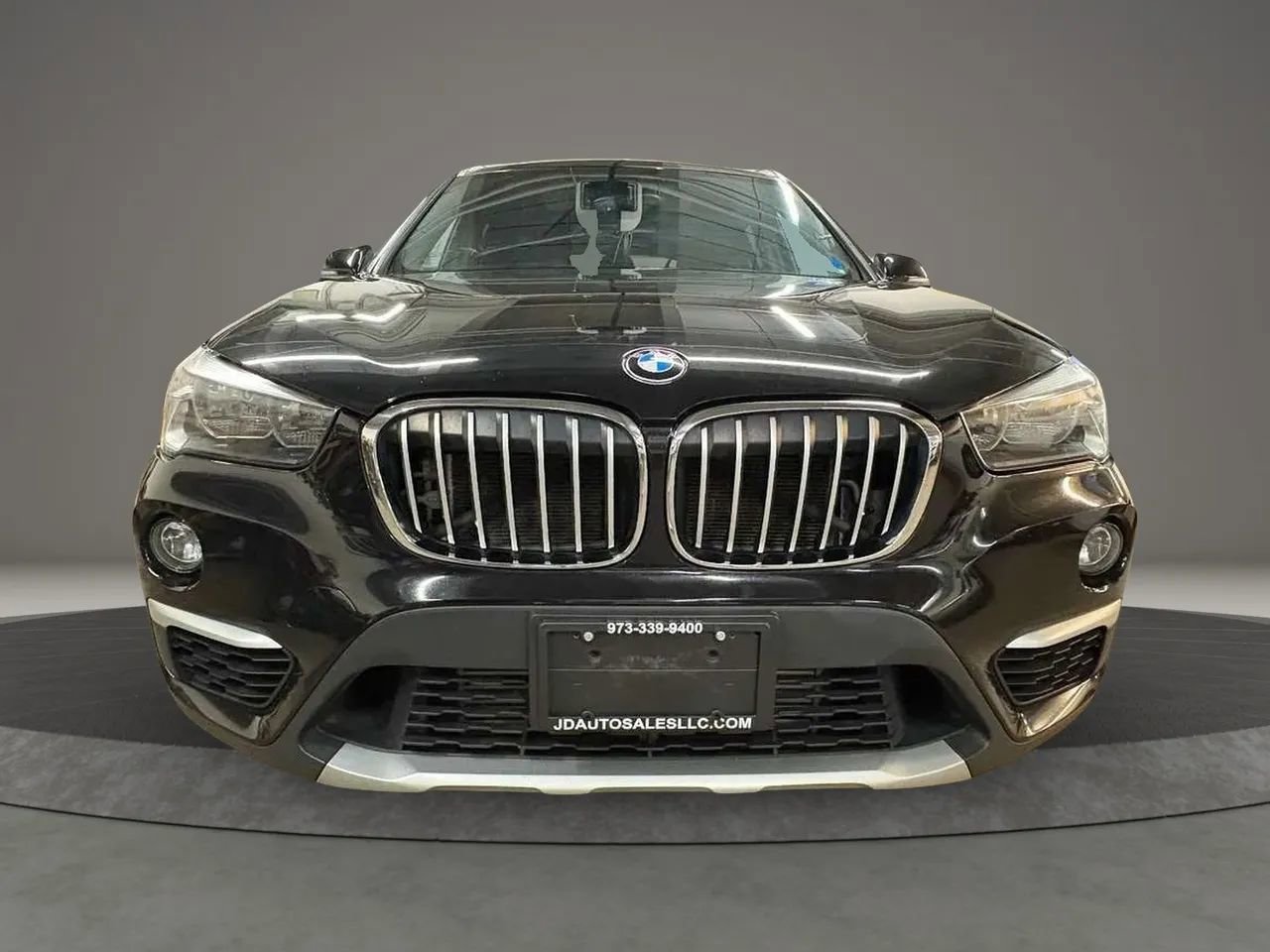 Used 2018 BMW X1 xDrive28i w/ Convenience Package AWD/4WD image 3