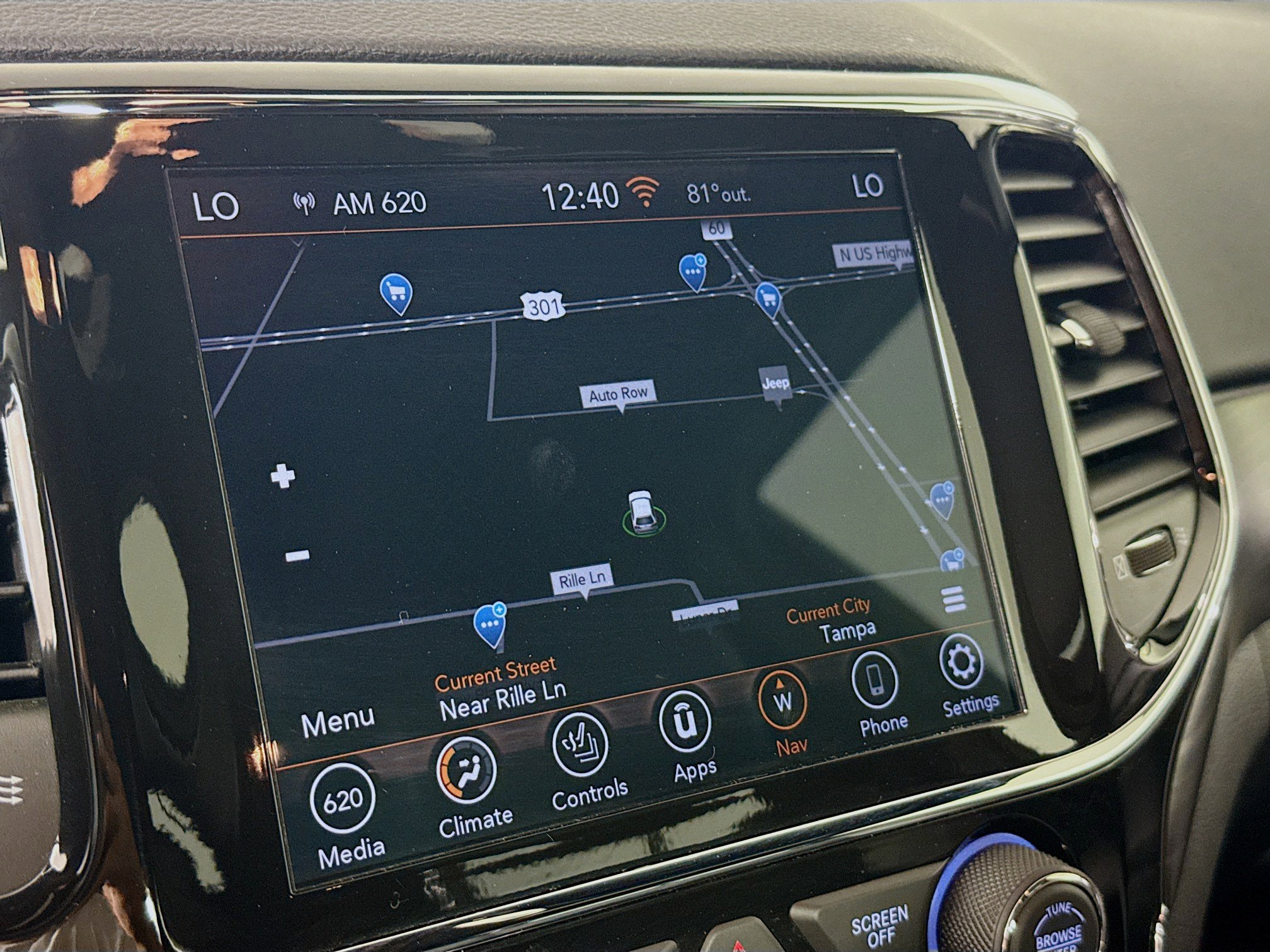 Used 2021 Jeep Grand Cherokee Laredo X image 13