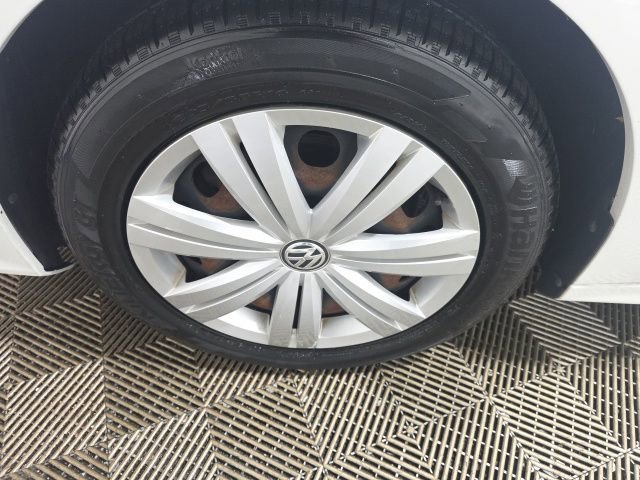 Used 2017 Volkswagen Jetta S image 10