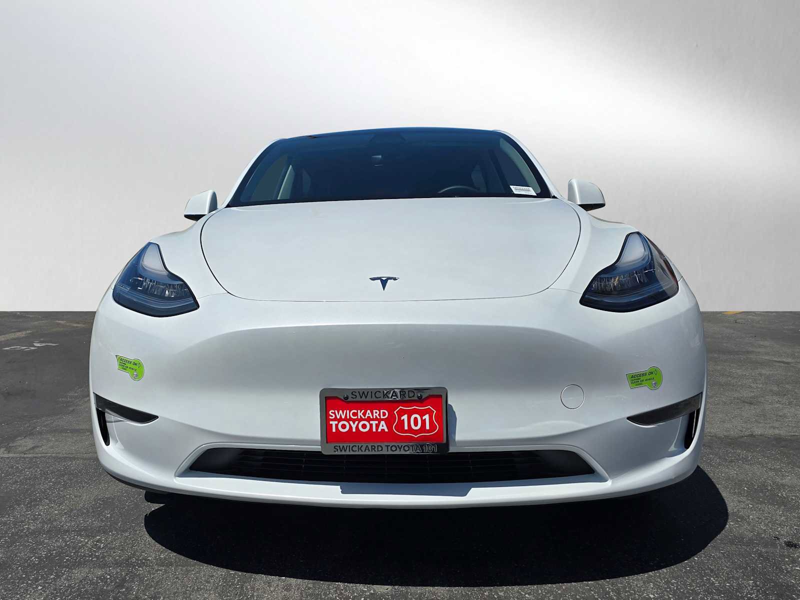 Used 2023 Tesla Model Y AWD image 8