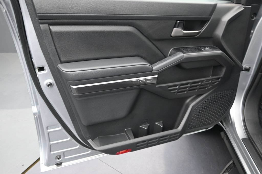 Used 2026 Toyota Tacoma TRD Sport RWD image 11