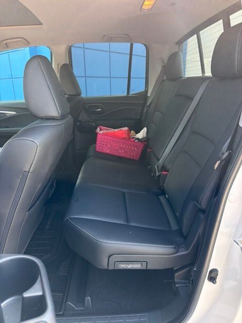 Used 2025 Honda Ridgeline RTL image 9