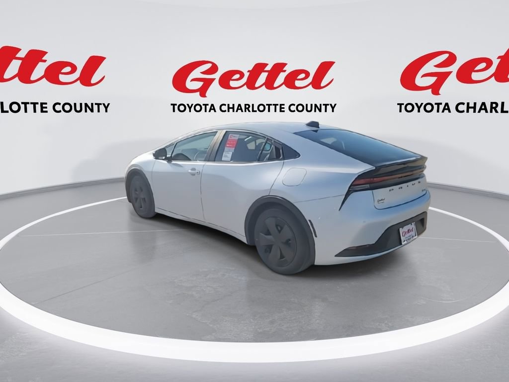 New 2026 Toyota Prius LE image 6