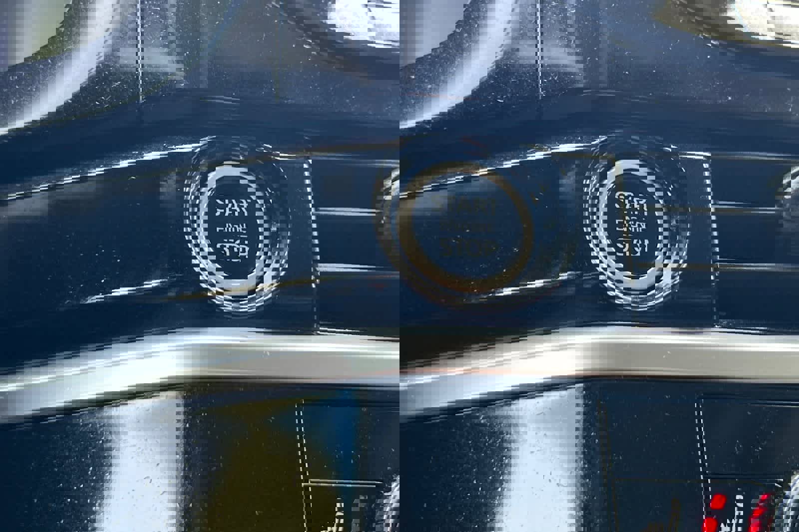 Certified 2024 Nissan Pathfinder Platinum w/ Cargo Package image 30