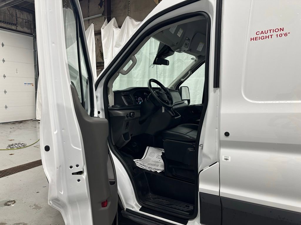 Used 2024 Ford Transit 250 148 Medium Roof Extended AWD w/ Load Area Protection Package image 10
