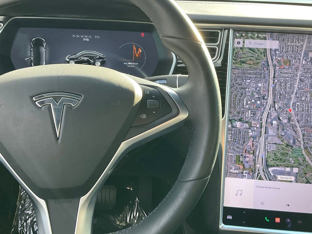 Used 2017 Tesla Model S 75 image 40