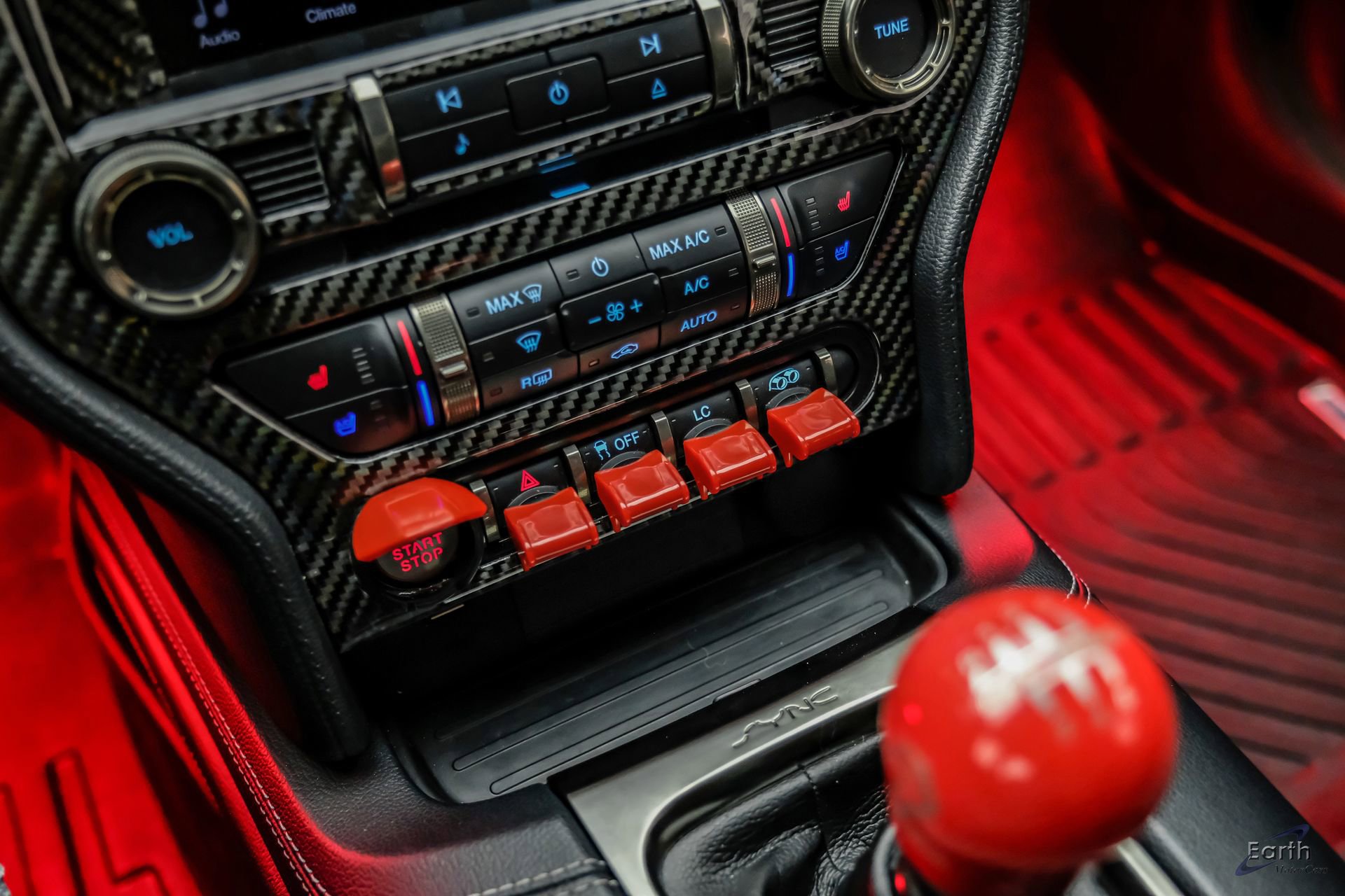 Used 2019 Ford Mustang Shelby GT350 w/ Technology Package RWD image 58