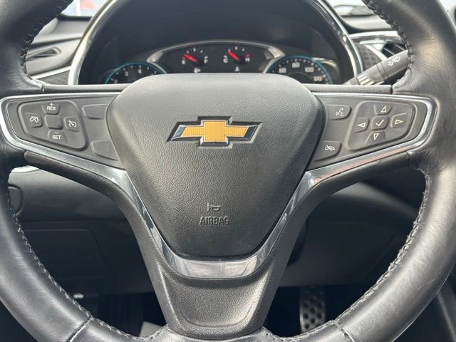 Used 2016 Chevrolet Malibu LT image 17