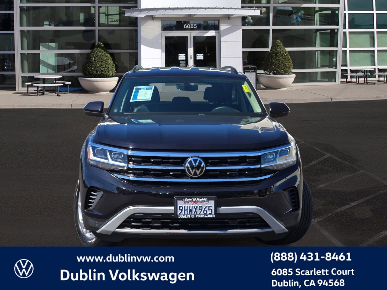 Used 2023 Volkswagen Atlas SE FWD image 2