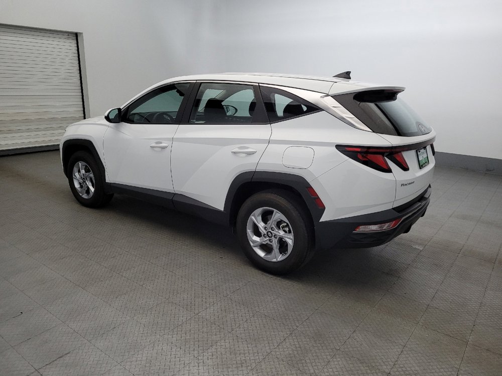 Used 2023 Hyundai Tucson SE image 3