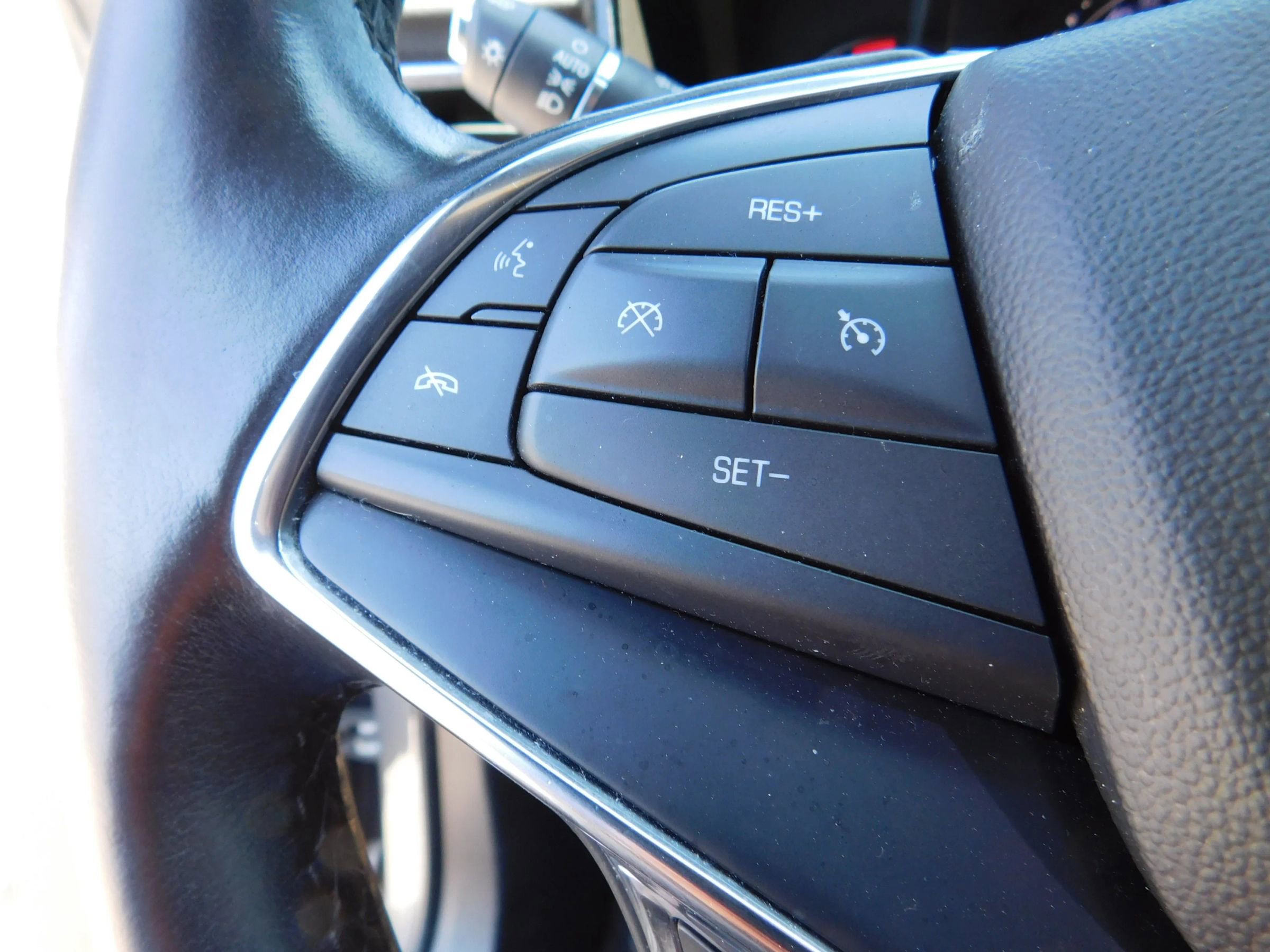 Used 2019 Cadillac XT5 Luxury AWD/4WD image 23