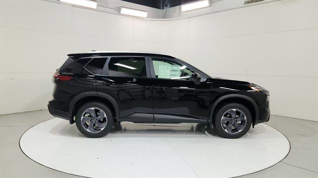 New 2026 Nissan Rogue SV w/ SV Premium Package image 9