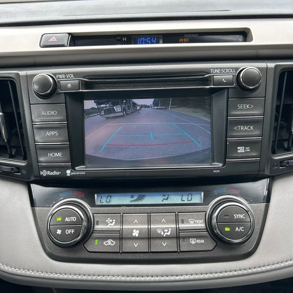 Used 2015 Toyota RAV4 XLE image 13