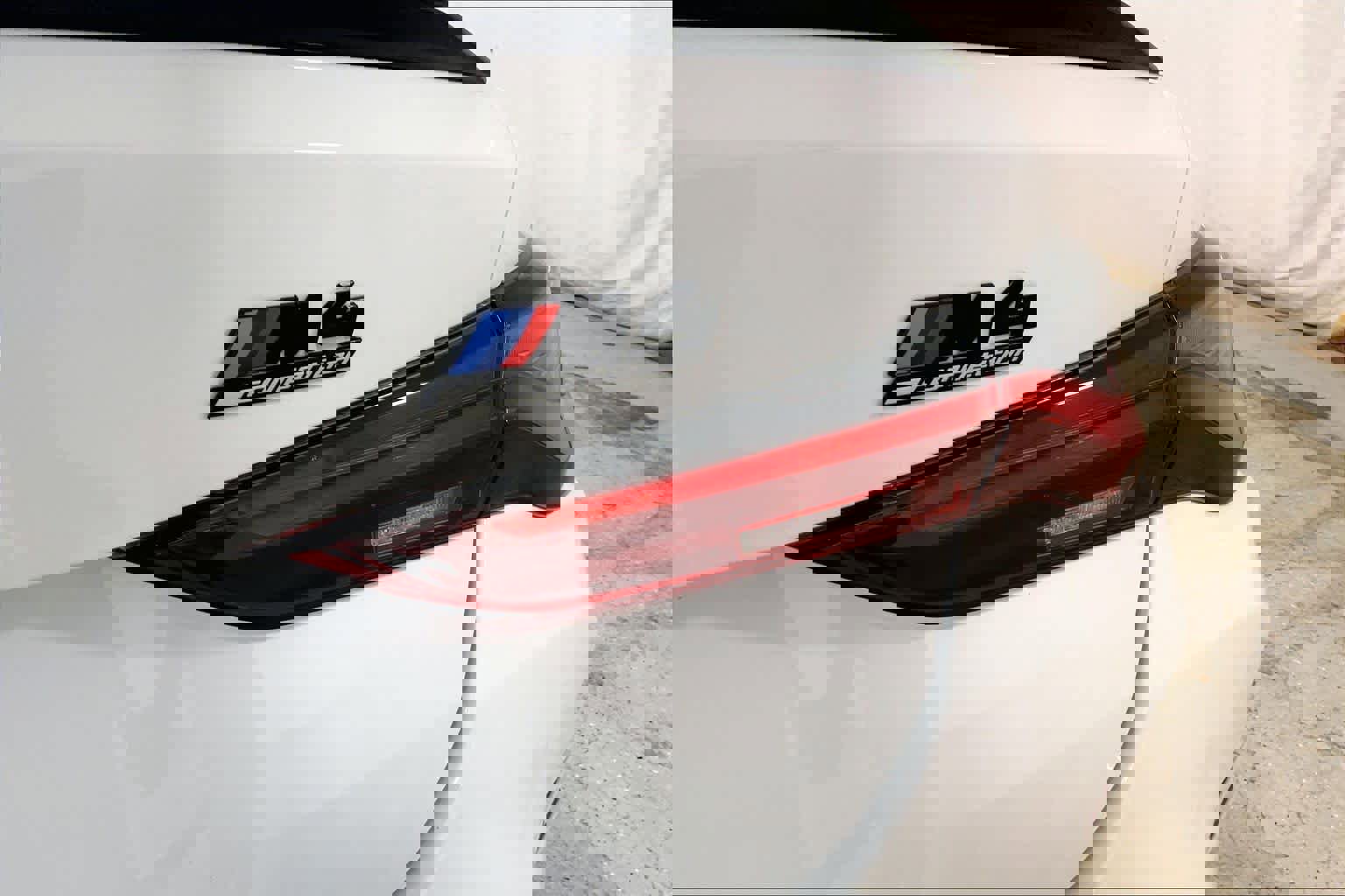 Used 2024 BMW M4 xDrive Competition w/ Executive Package image 9