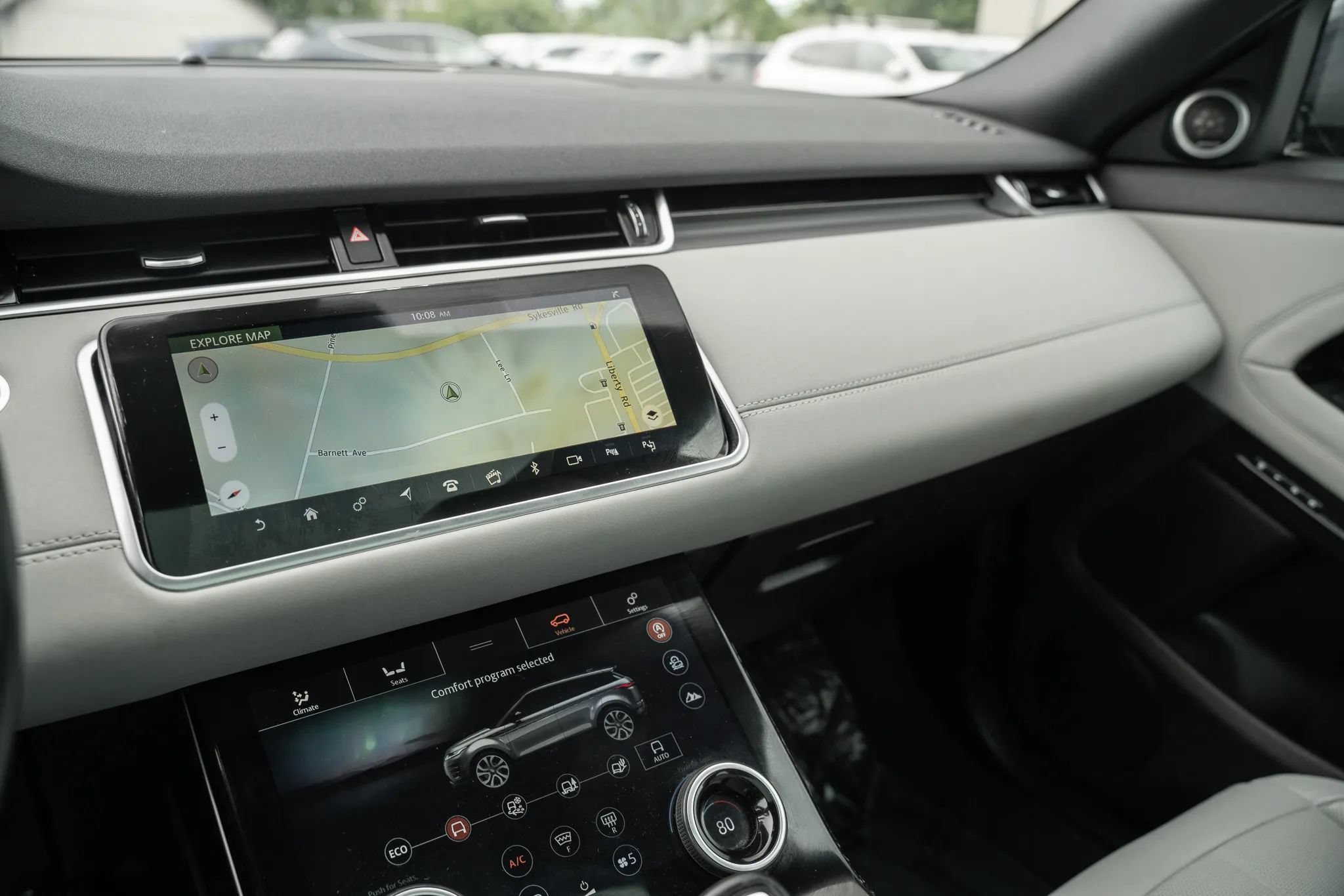 Used 2020 Land Rover Range Rover Evoque SE AWD/4WD image 25
