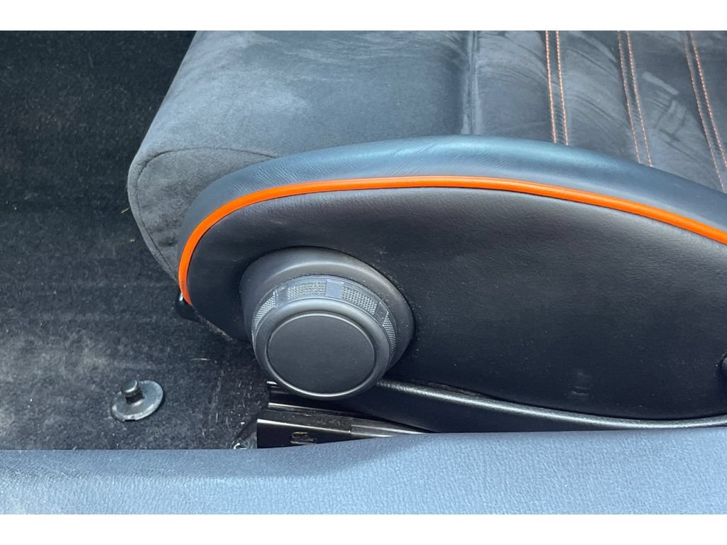 Used 2019 MAZDA MX-5 Miata 30th Anniversary RWD image 13