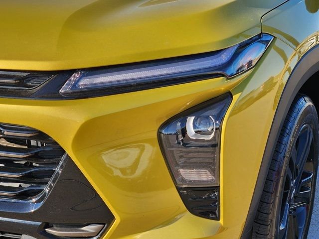 Used 2024 Chevrolet Trax ACTIV w/ Driver Confidence Package image 16