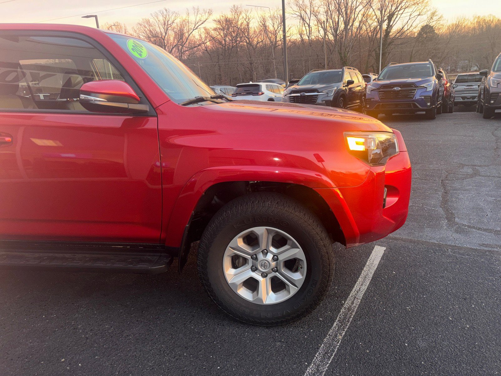 Used 2018 Toyota 4Runner SR5 Premium image 5