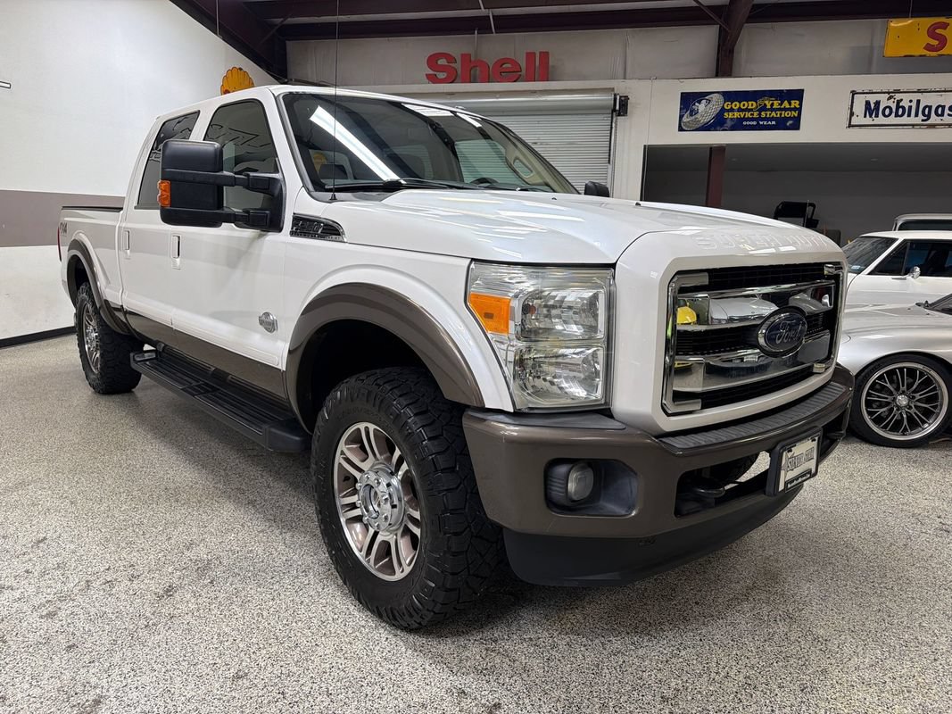 Used 2015 Ford F250 King Ranch w/ FX4 Off-Road Package AWD/4WD image 10
