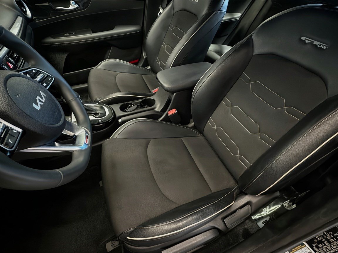 Used 2023 Kia Forte GT-Line FWD image 11