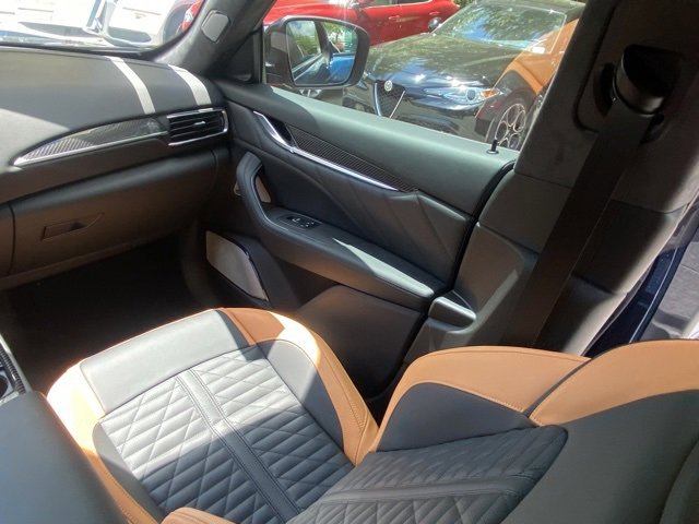 New 2024 Maserati Levante Trofeo image 43