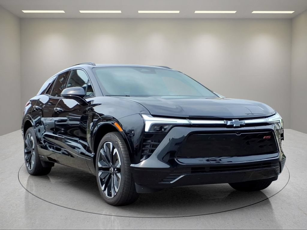 Used 2026 Chevrolet Blazer EV RS AWD/4WD image 3