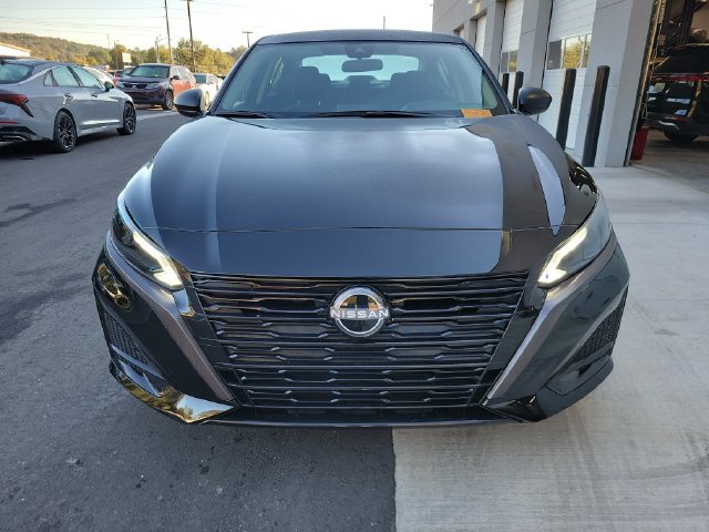 Used 2026 Nissan Altima 2.5 SV FWD image 2