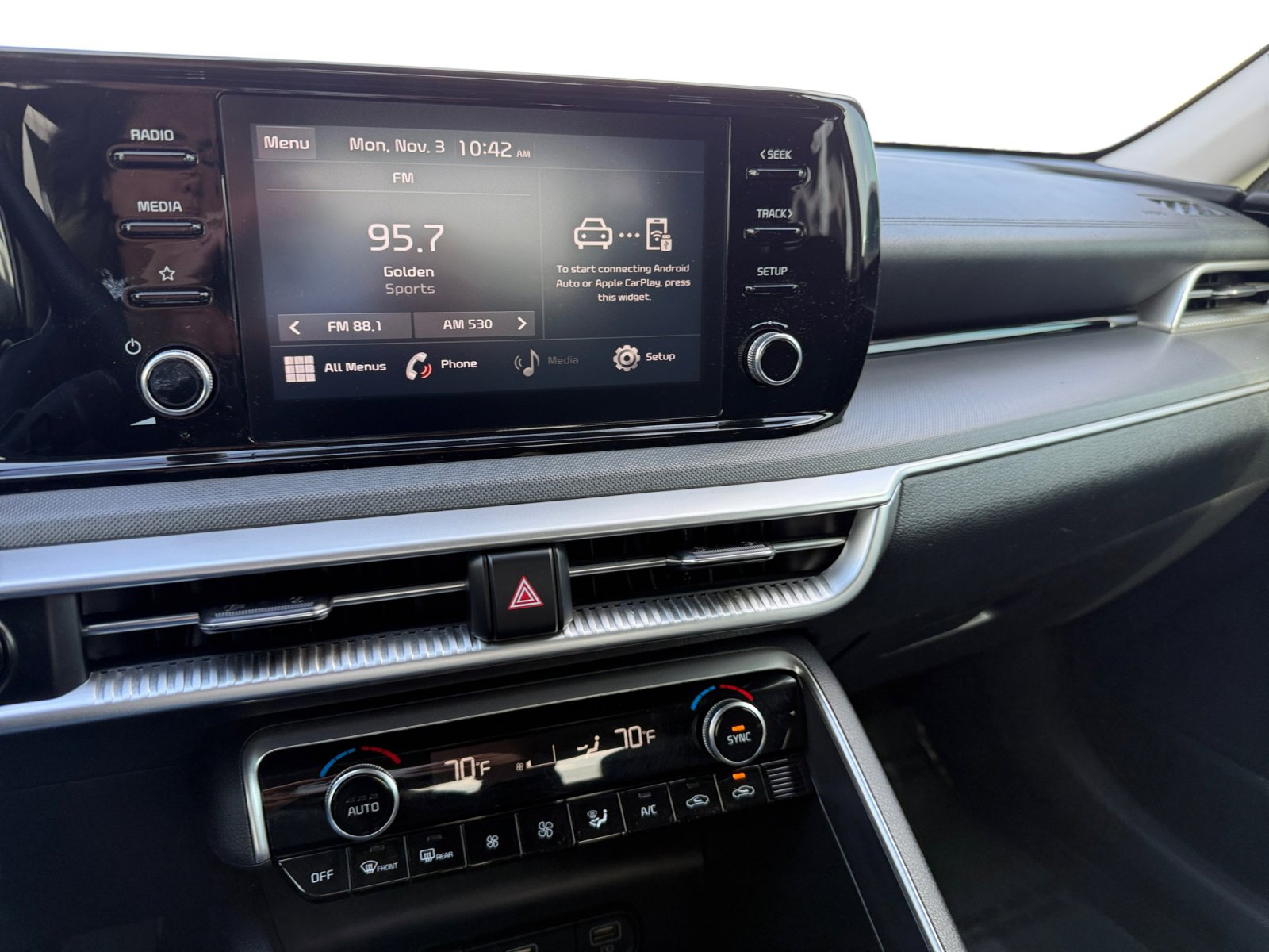 Used 2022 Kia K5 LXS image 12