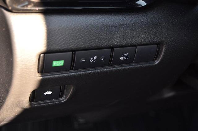 Certified 2024 Nissan Sentra SV image 11