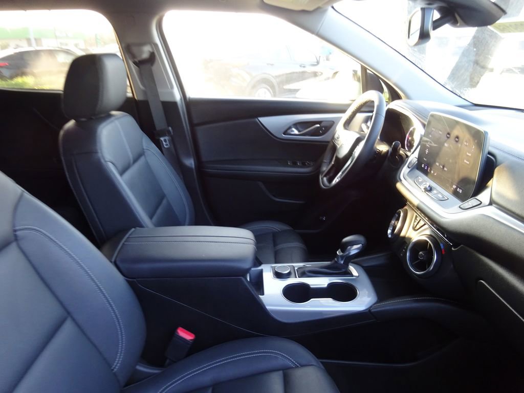 Certified 2023 Chevrolet Blazer LT image 19