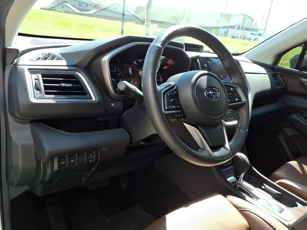 Used 2024 Subaru Ascent Touring AWD/4WD image 14